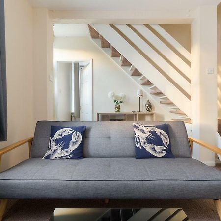 Well Presented 2 Bedroom House - Sleeps Four Leamington Spa Dış mekan fotoğraf